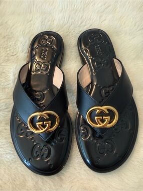 Gucci Lifford GG Monogram Embossed Interlocking Thong Sandals 35.5 Black